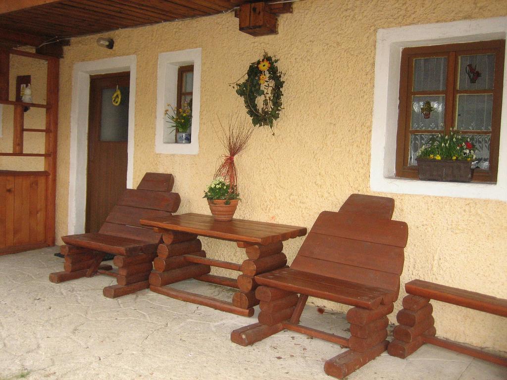 Apartmany Vydrysek Srni Bilik gambar